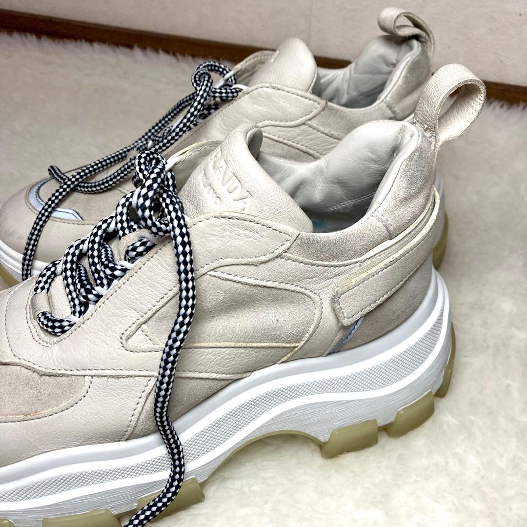 プラダ PRADA ペガサス スエード 厚底スニーカー ダッドスニーカー プラダ PRADA ペガサス スエード 厚底スニーカー ダッドスニーカー