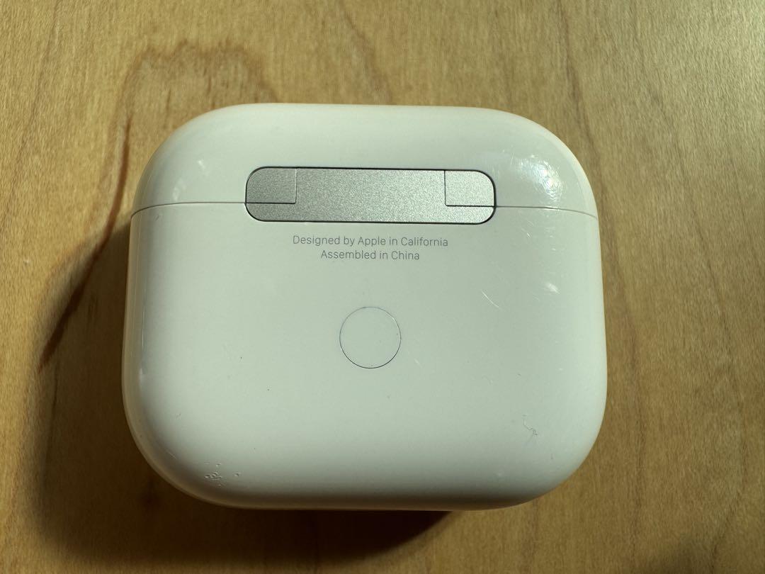 写真無加工:太陽光】Apple AirPods 第3世代 本体USB-C イヤホン 写真無加工:太陽光】Apple AirPods 第3世代 本体USB-C イヤホン