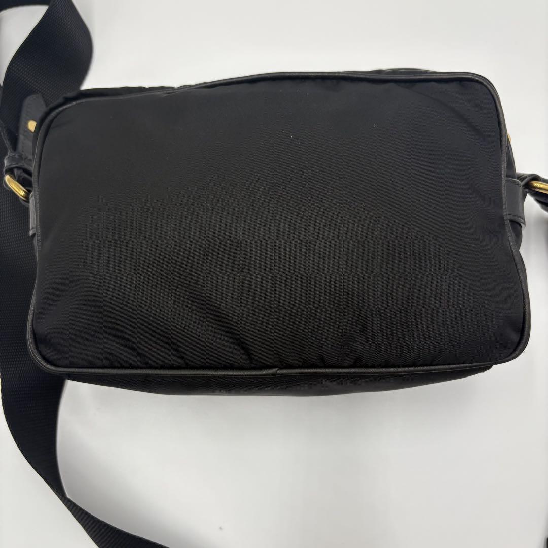 【良品！✨】 PRADA プラダ ショルダーバッグ メッセンジャー ブラック 良品✨】PRADA プラダ ショルダーバッグ ナイロン レザー ワン