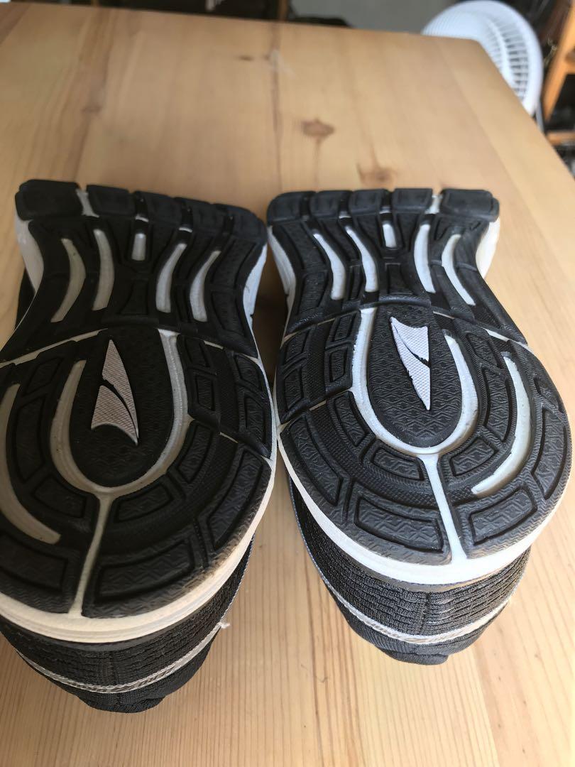 未使用　良品　altra instinct 4 メンズ25.0cm us7