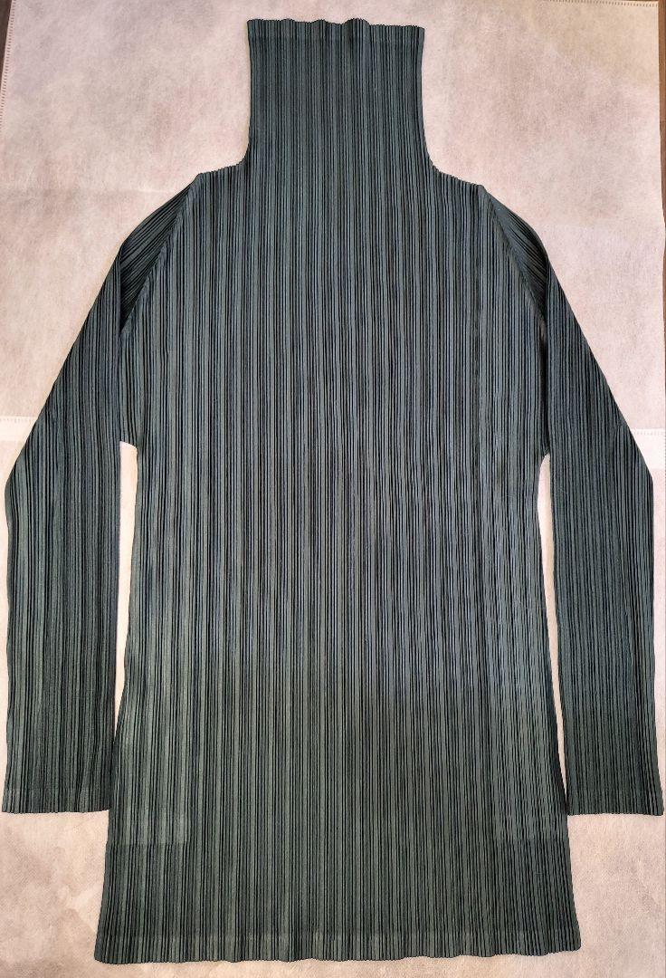 PLEATS PLEASE RIB PLEATS 2024年10月ダークグリーン