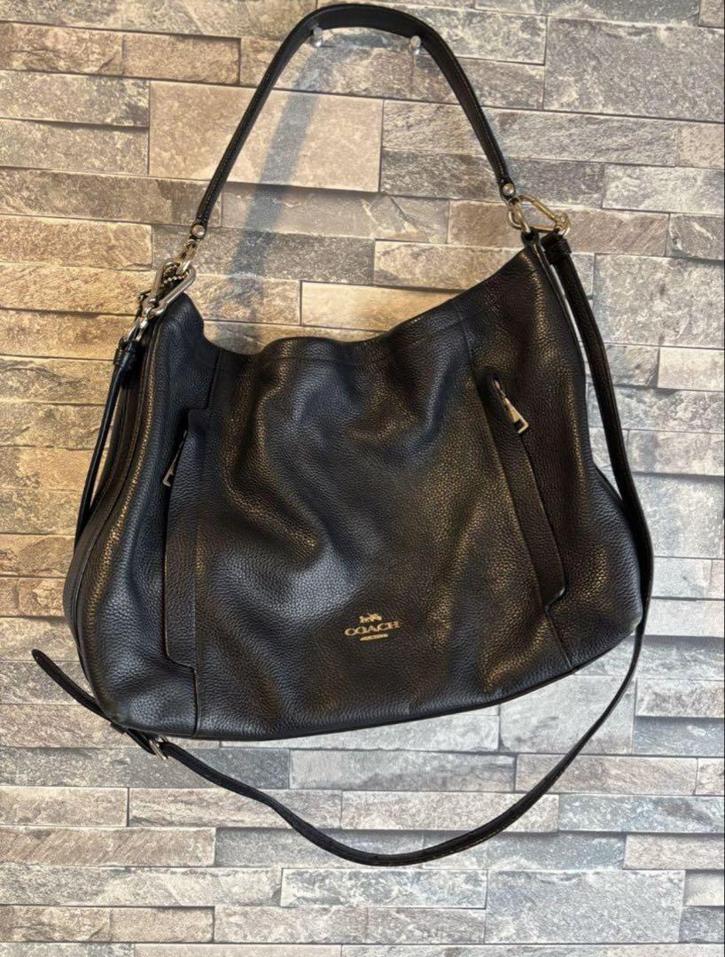 coach ショルダーバック　黒