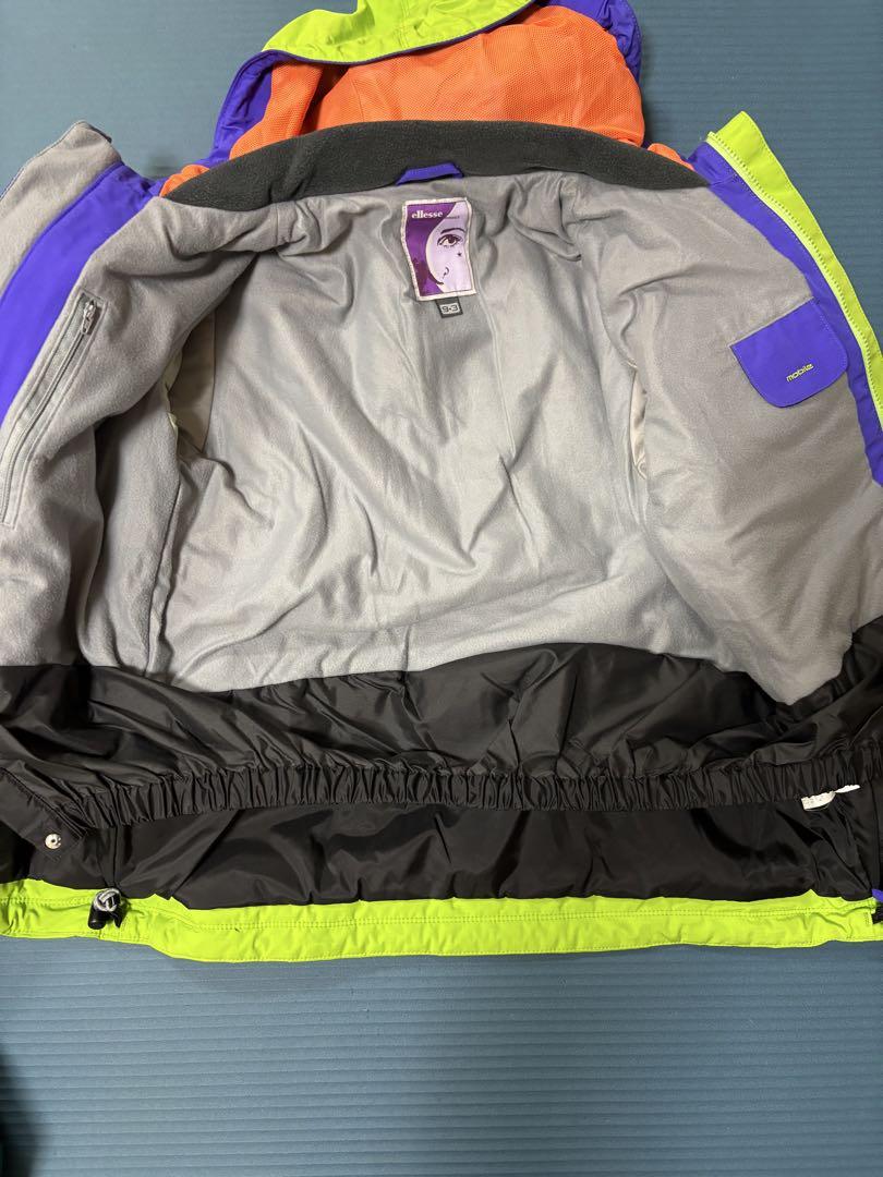 ellesse レディース　M スキーウェア　スキーウエア　エレッセ　上下　手袋