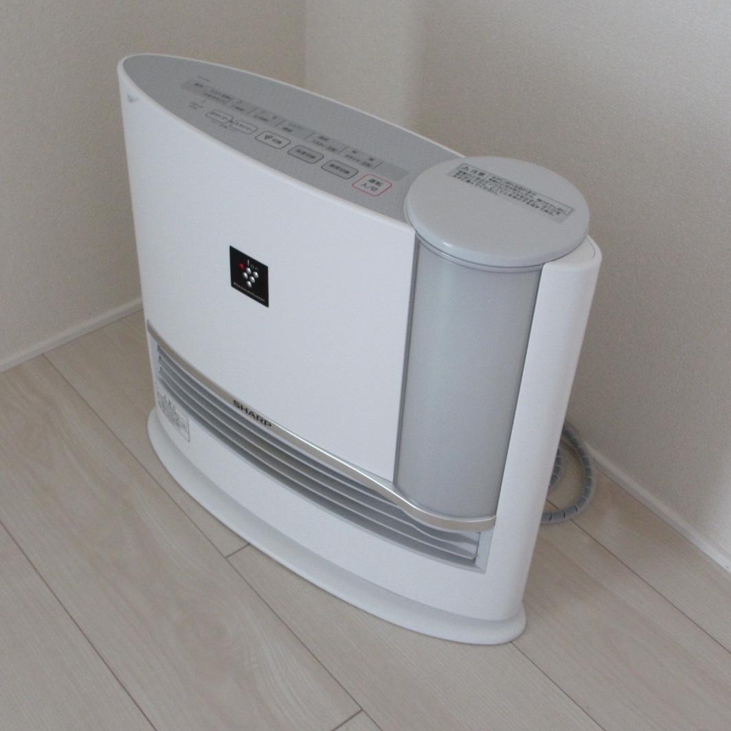 SHARP】加湿 セラミック ファンヒーター HX-C120-W ホワイト - メルカリ SHARP】加湿 セラミック ファンヒーター HX-C120-W ホワイト - メルカリ