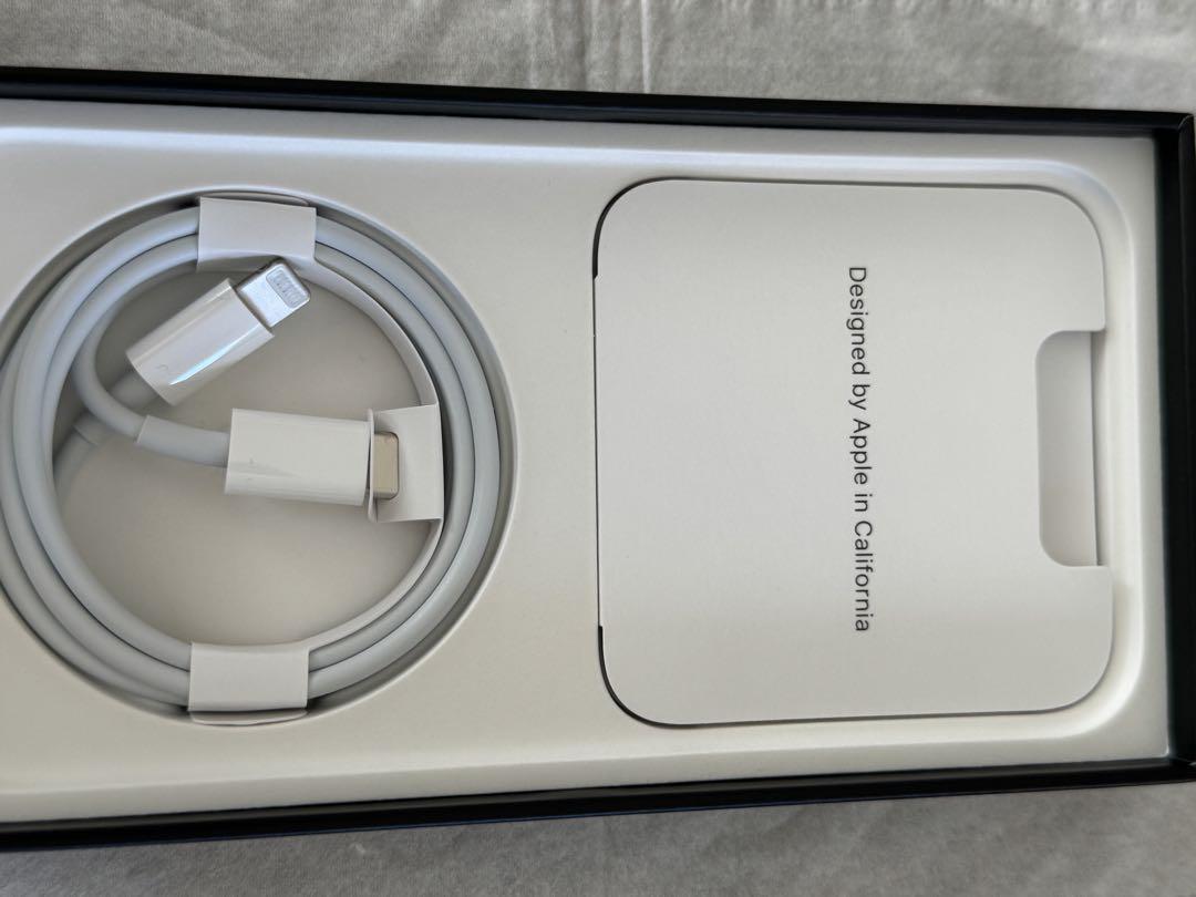Apple iPhone 13 Pro シルバー　中古美品