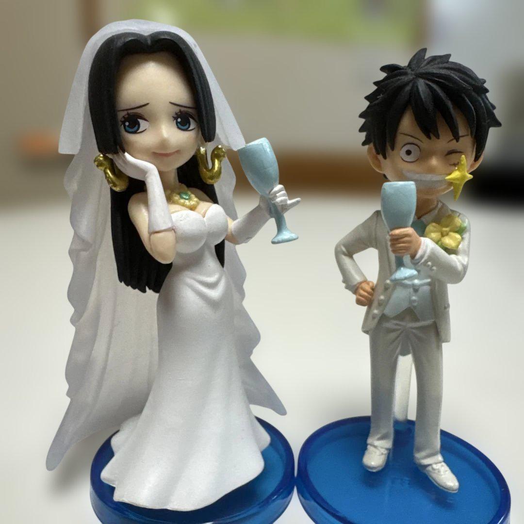 OneMall provides Mercari products: ワンピース フィギュア