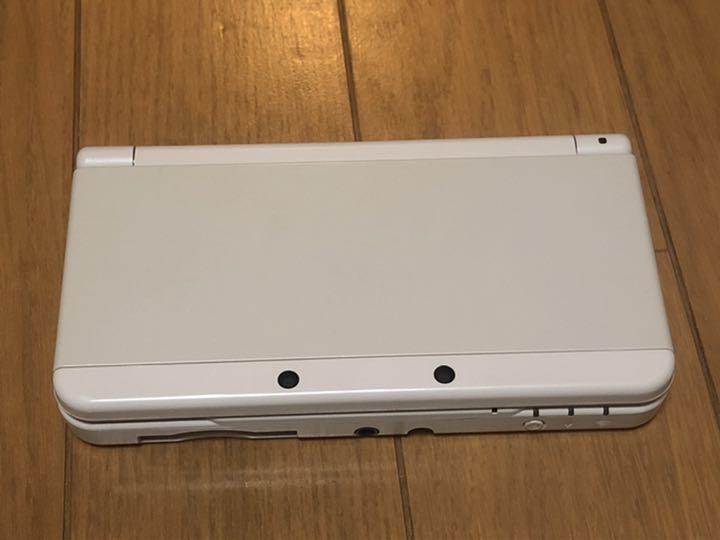・ゲーム ニンテンドー NEW 3DS ホワイト 初期化済 充電器付 KzSAF-m27977320164 ニンテンド