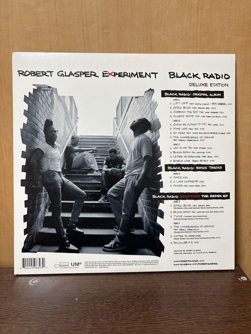 Robert Glasper Black Radio Deluxe 3LP Robert Glasper Black Radio Deluxe 3LP