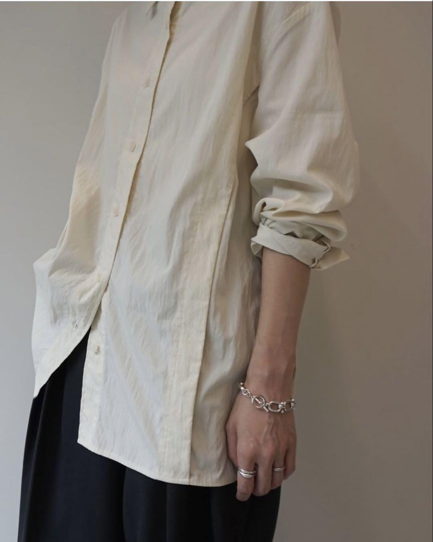Ｐすけ。todaful サイドタックシルキーシャツ