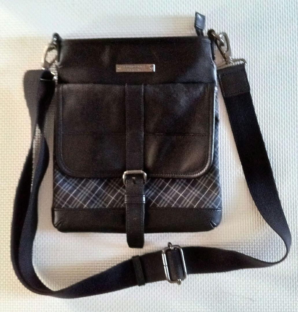 BURBERRY Black LABEL ショルダーバッグブラックチェック - メルカリ