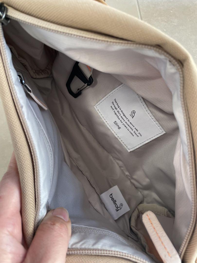 bellroy ボディバッグ ベージュ