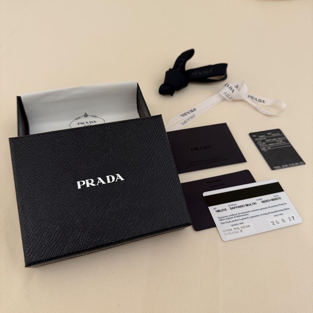 プラダ PRADA 財布 二つ折り サフィアーノ バイカラー ブラック ピンク