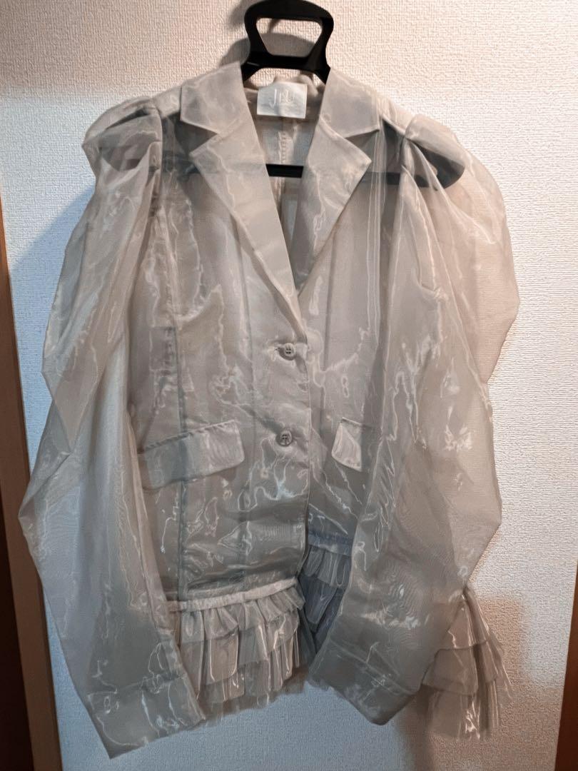 【絵里さま専用】パワショルシアージャケットとレースワンピース