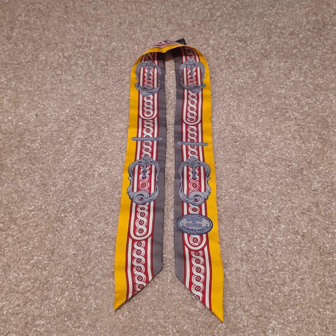 HERMES ツイリー スカーフ HERMES ツイリー スカーフ