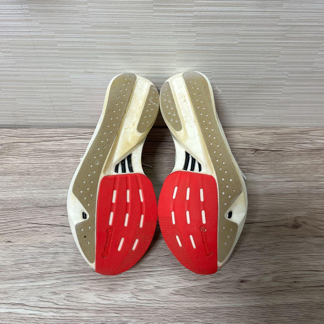 ランニングシューズadidas