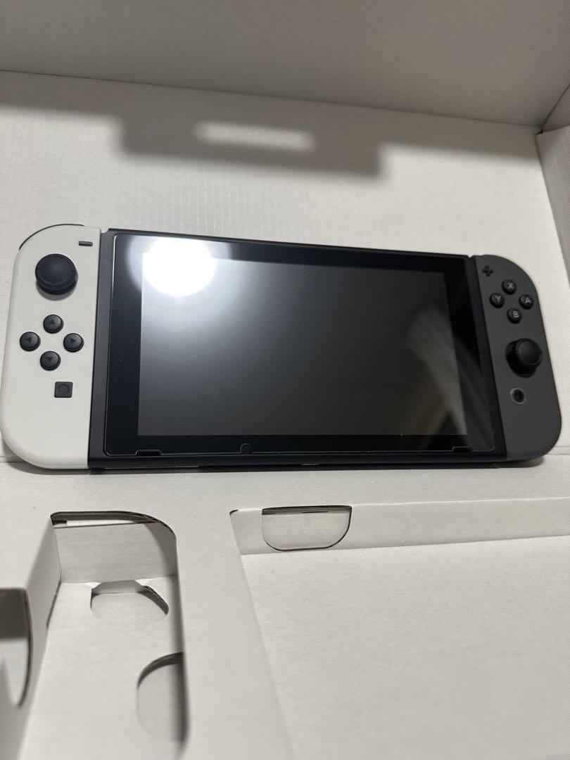Nintendo Switch 本体プラス付属