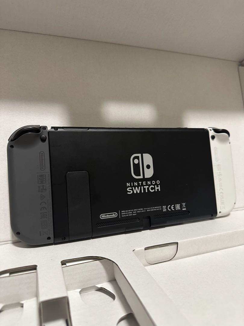 Nintendo Switch 本体プラス付属
