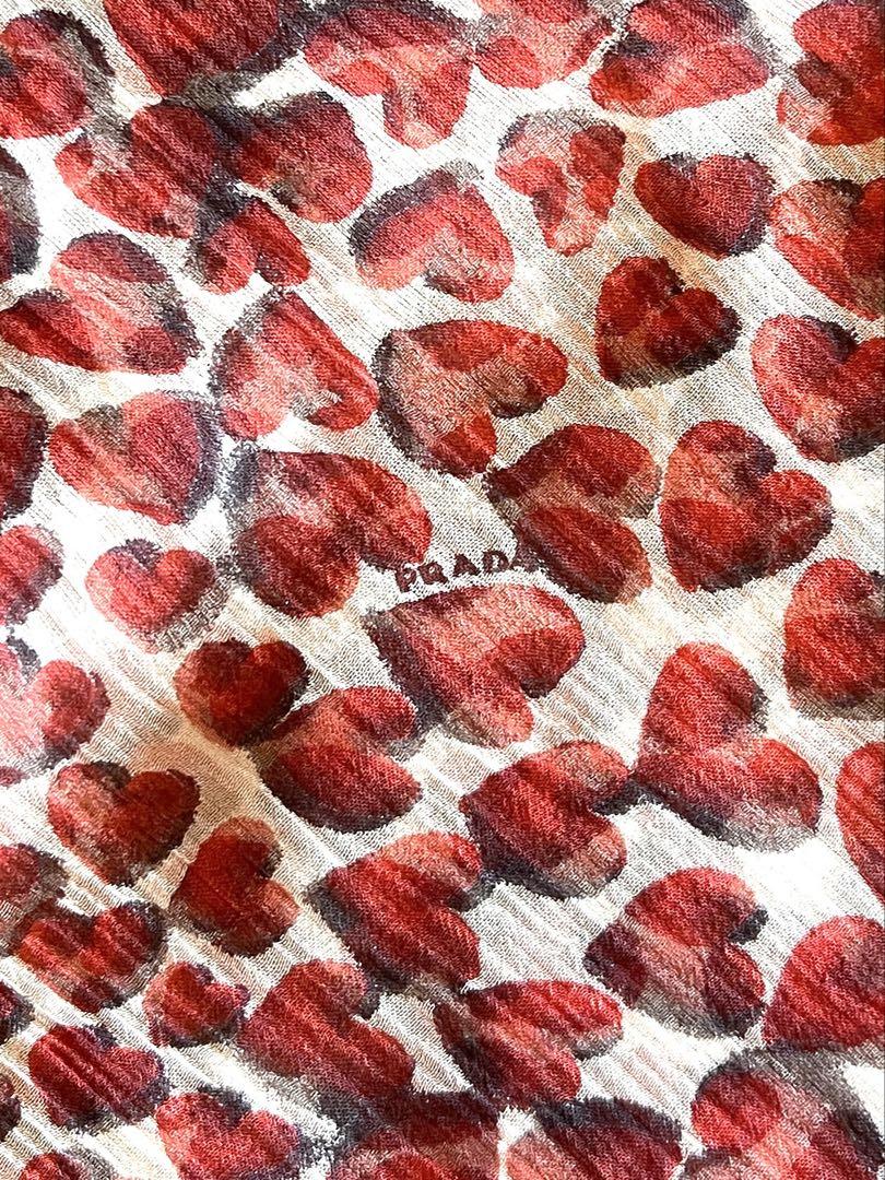 PRADA ♡シルクスカート