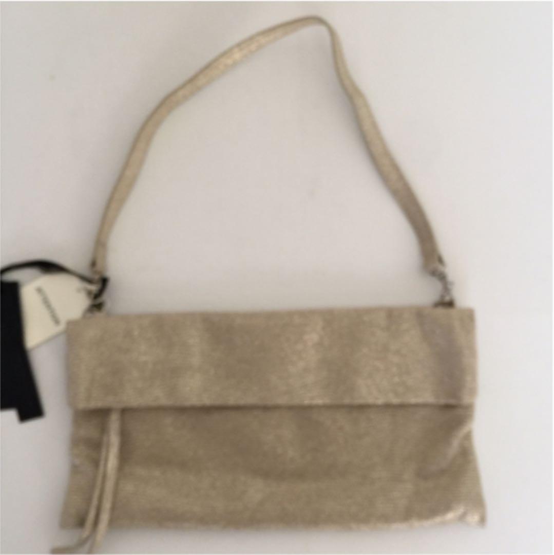 GIANNI CHIARINI クラッチバッグ ゴールド - メルカリ