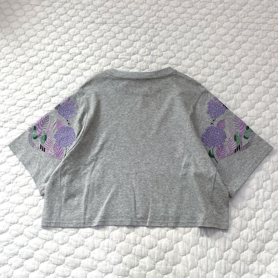 Mame Kurogouchi　マメクロゴウチ　カットソー　刺繍　花柄　グレー