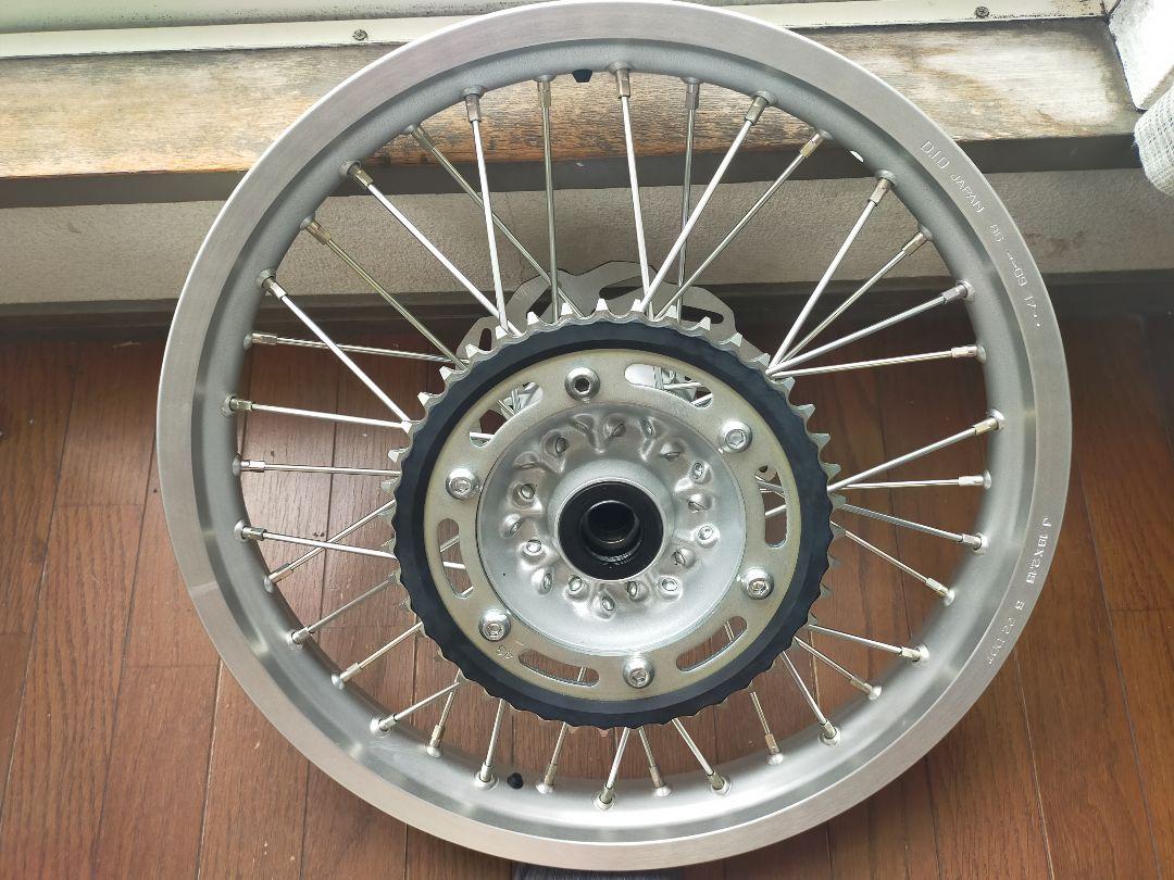 WR250r　純正リアホイール