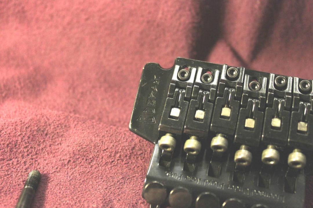COBRAN ロッキングトレモロ TRS-Pro (B) TAKEUCHI製