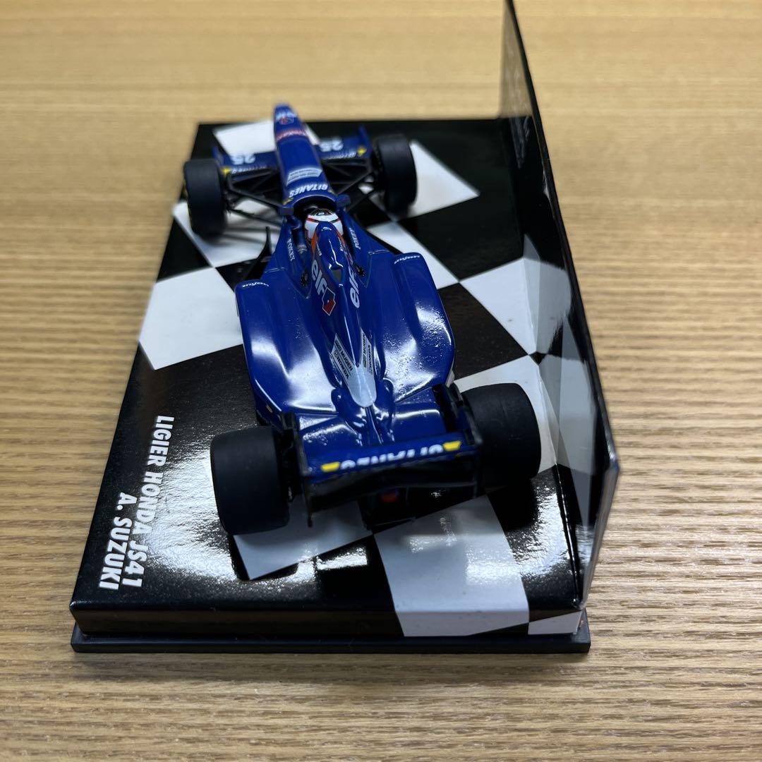 ミニチャンプス　F1 リジェJS41 鈴木亜久里　サイン入り