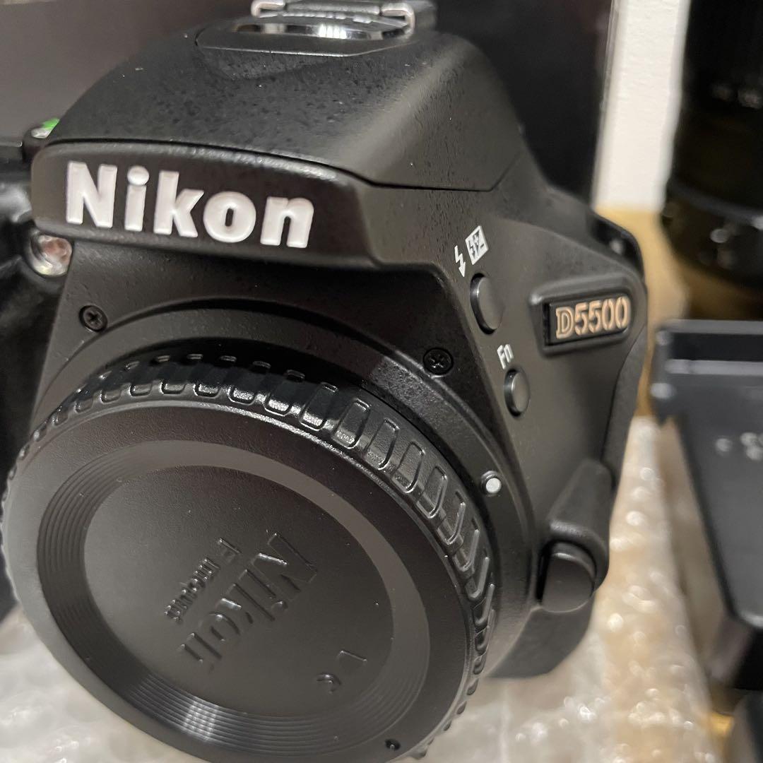 NIKON D5500 ショット数7,660枚 ダブルズームキット美品