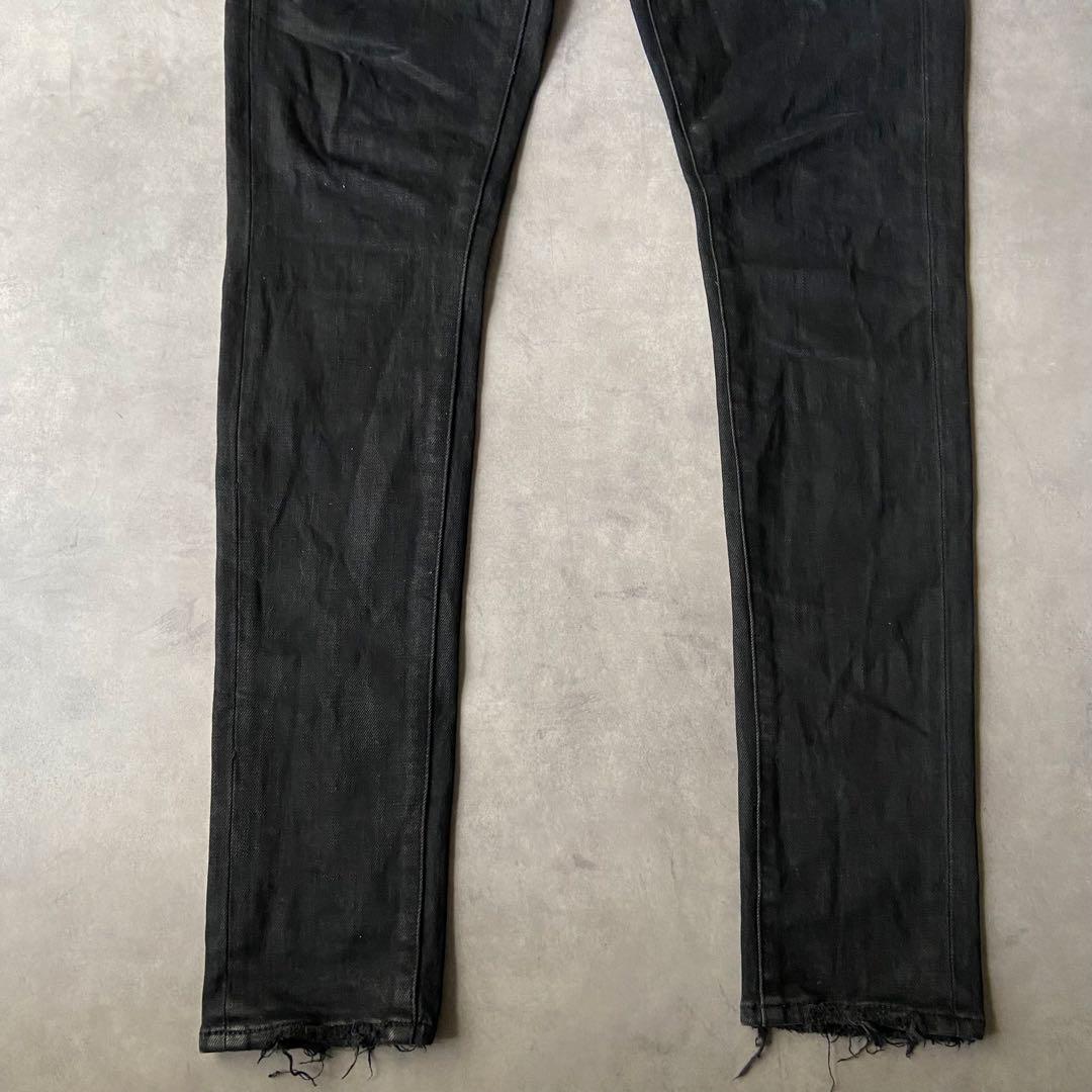 【美品】PURPLE BRAND ブラックスキニージーンズ P001 AW80
