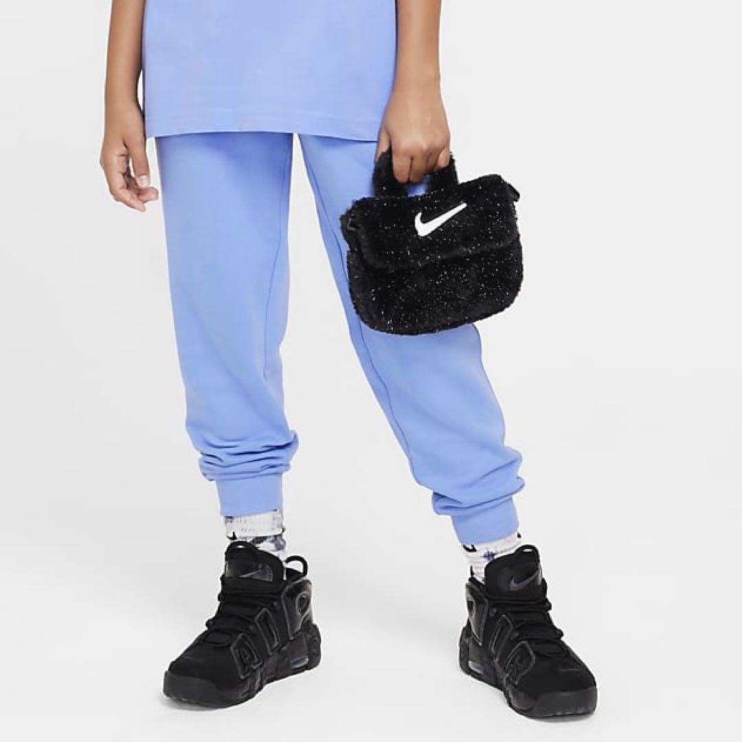 【NIKE】ナイキ ファー ショルダーバッグ 黒 ブラック クロスボディ