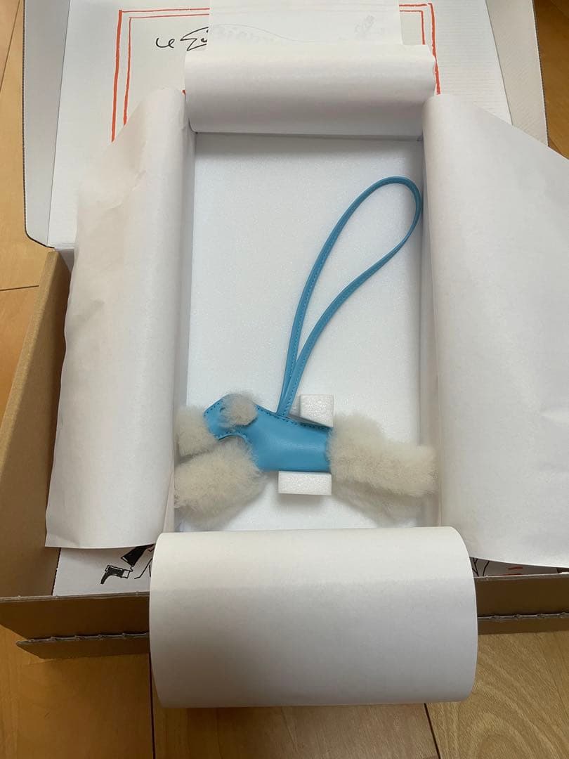 エルメス バディチャーム 犬 セレストK刻印 HERMES