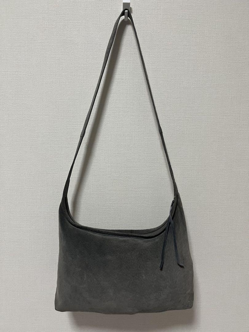 Hender Scheme ライトグレー pig sacco S ショルダー Hender Scheme ライトグレー pig sacco S ショルダー - メルカリ