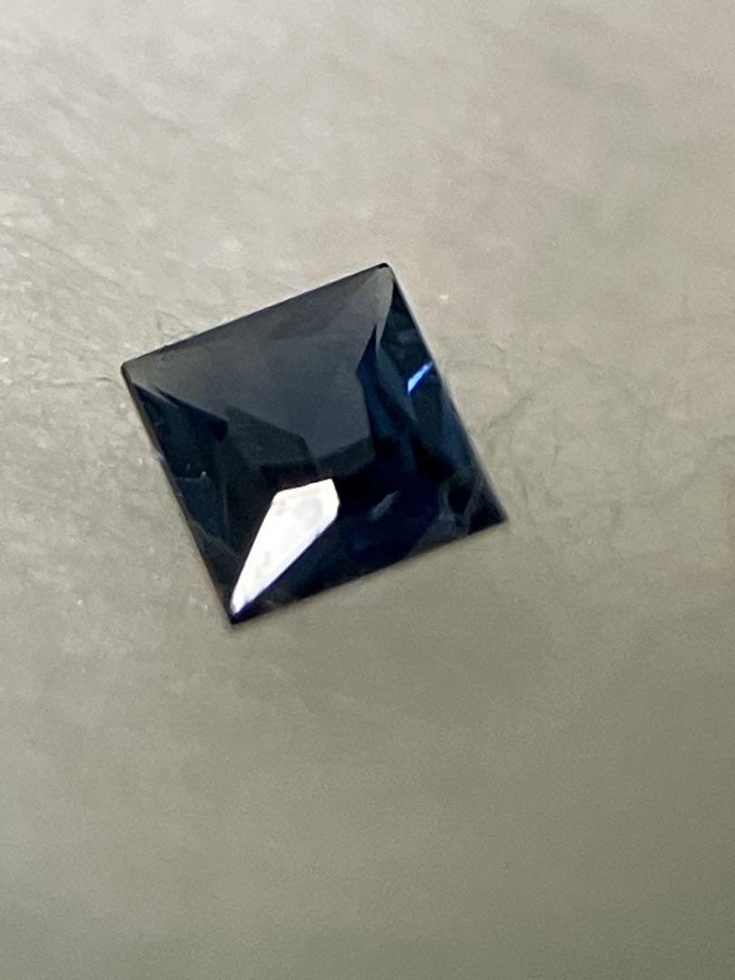 ★ コバルトスピネル0.09ct