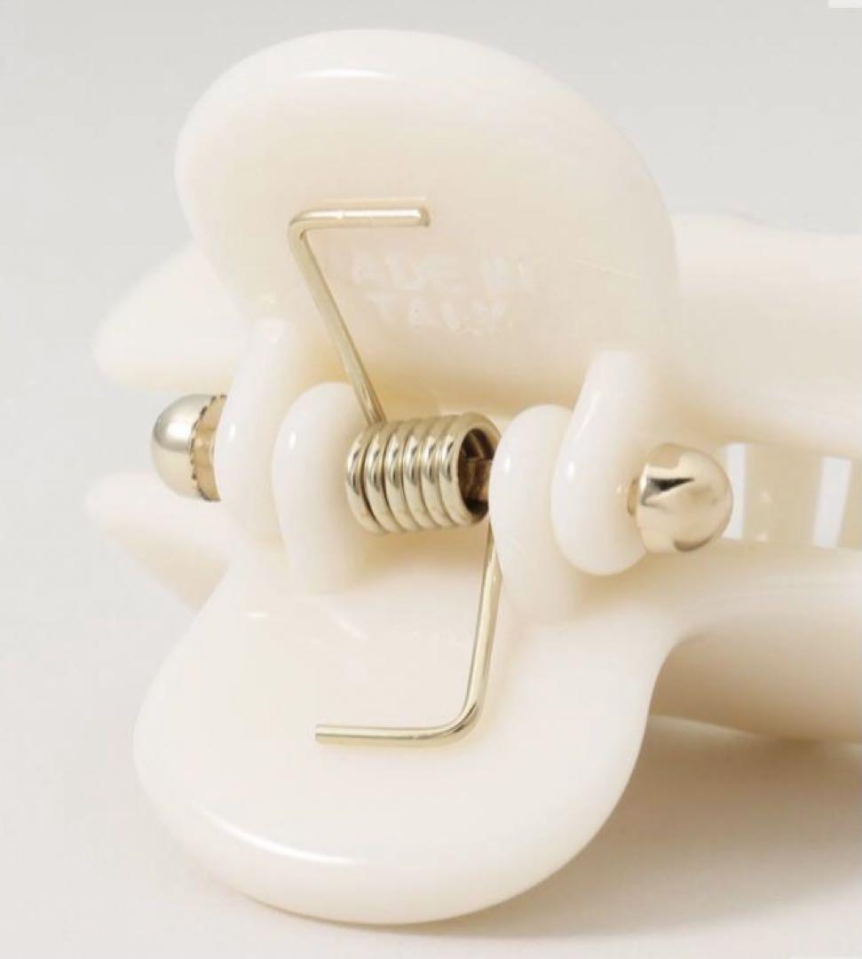 新品UNDO ヘアクリップ No.2 Ivory Plage