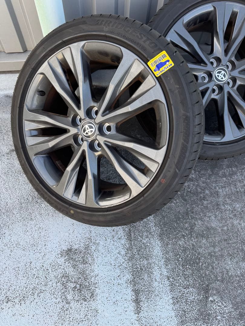 カローラツーリング・セダンW/B純正アルミホイール&BS TURAZA215/ カローラツーリング・セダンW/B純正アルミホイール&BS TURAZA215/