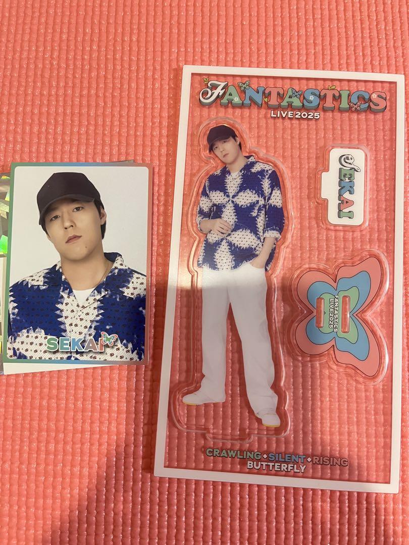 FANTASTICS 世界 アクスタ トレカ - メルカリ