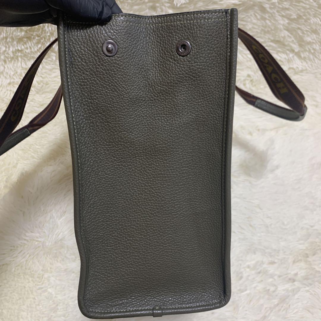 美品 COACH コーチ G2377-CM716 スミスラージ レザー A4 画像8