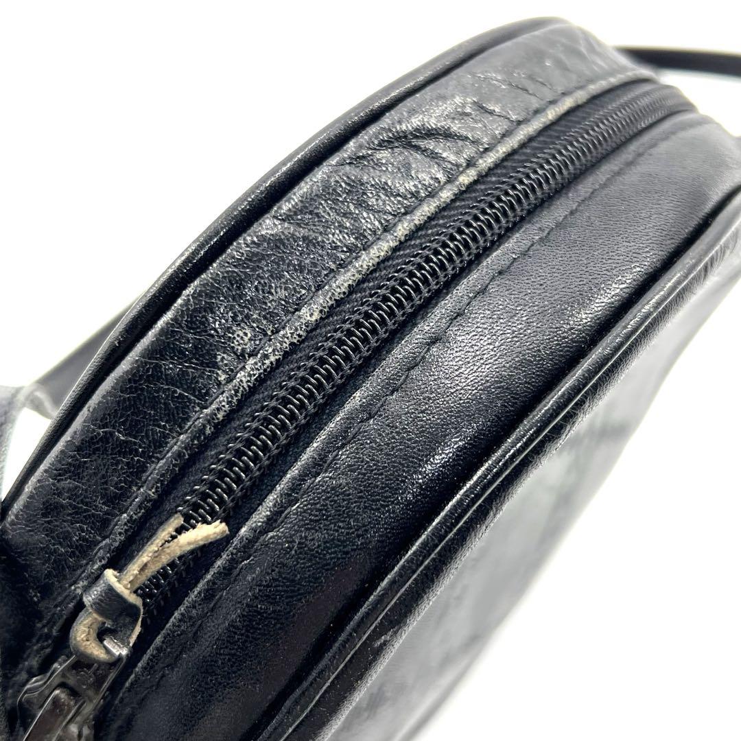 YVES SAINT LAURENT ysl ラウンド ショルダーバッグ 黒