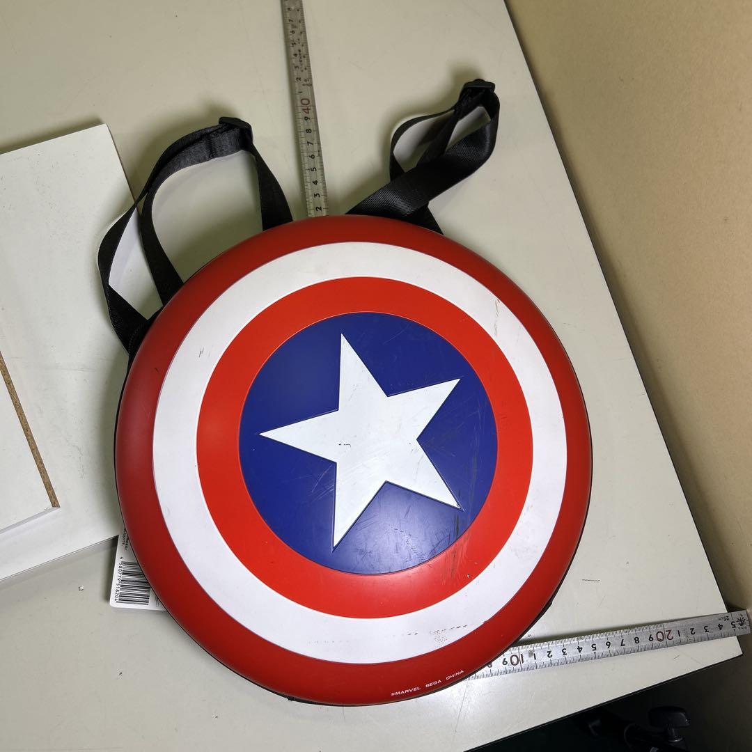 MARVEL COMICS プラチナムザッカシールド型ハードカバーリュック