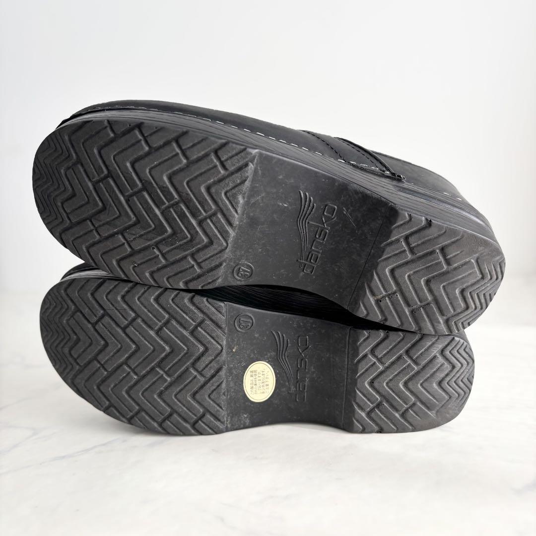 美品 ダンスコ 37 プロフェッショナル クロッグ オイルドレザー ブラック