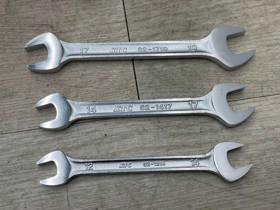 新品 KTC スパナセット 10本組 S2 メタルケース入 EKB-2 S2 新品 スパナセット 10本組 EKB