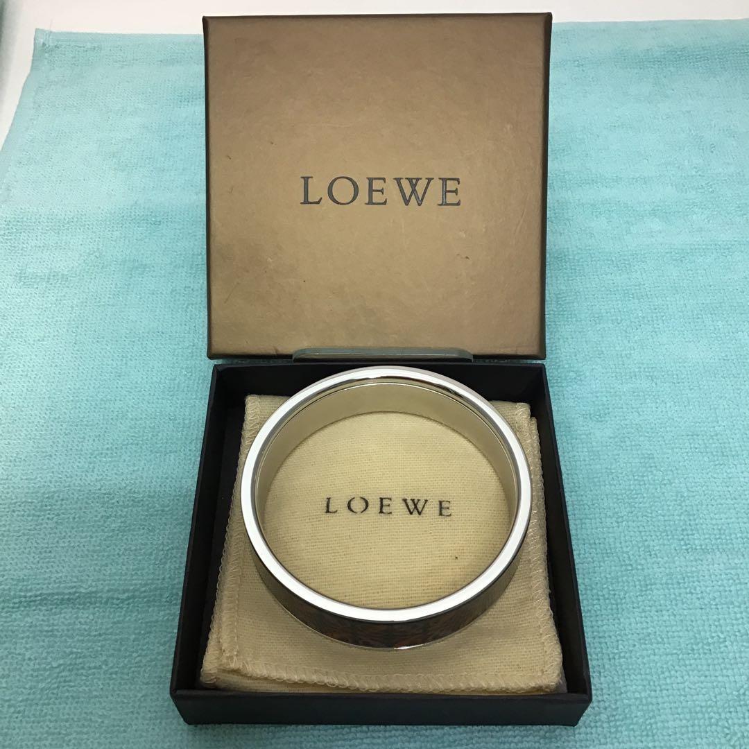 美品　LOEWE ロエベ　アナグラムバングル　化粧箱付　腕周り20.5cm