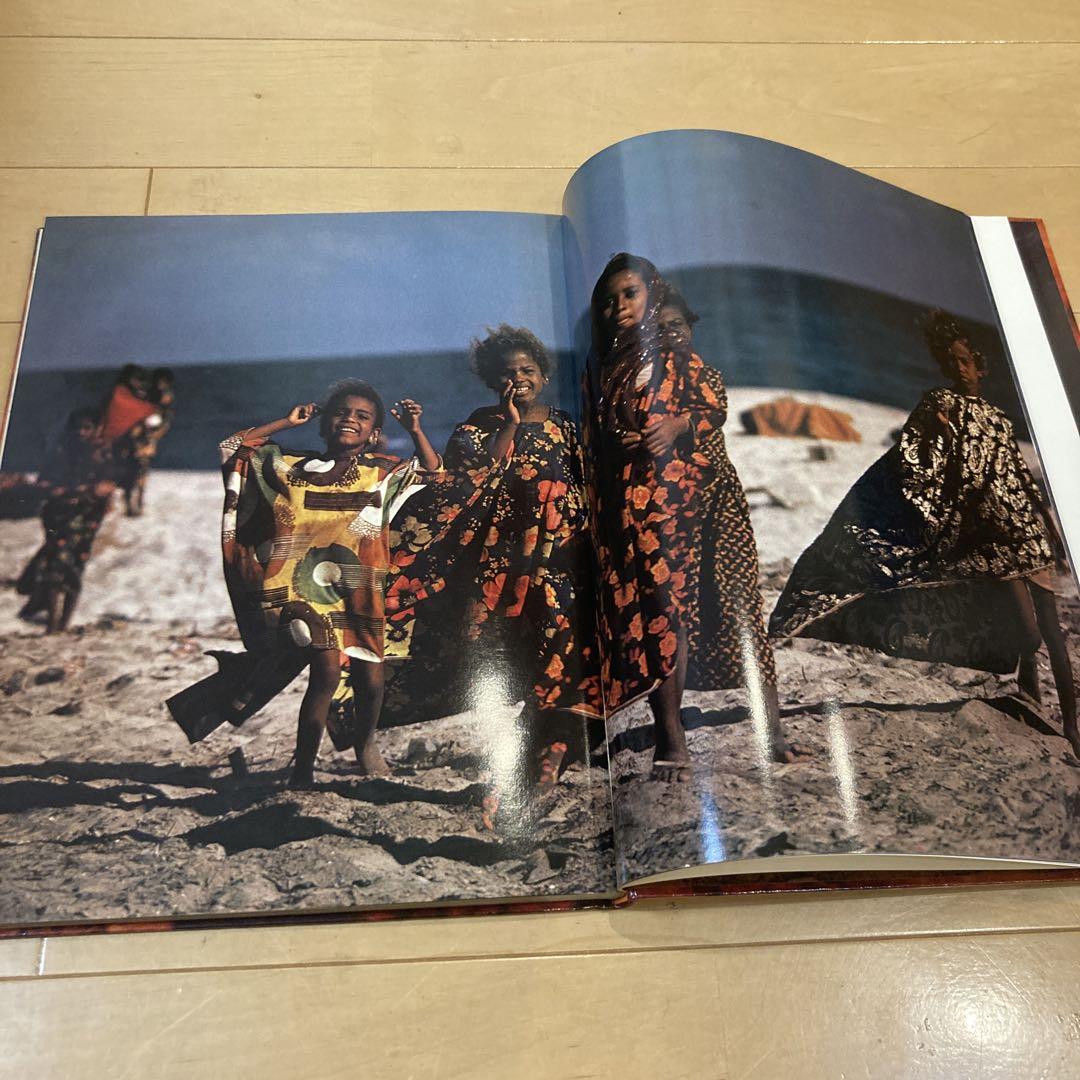 篠山紀信写真集 アラビア半島 署名入(篠山紀信) / 古本、中古本