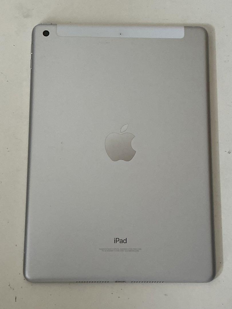 iPad 第6世代 SIMフリー 128GB シルバー