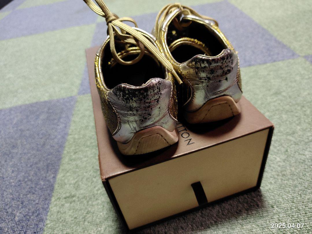 LOUIS VUITTON☆ルイヴィトンゴールド系ロゴスニーカー36