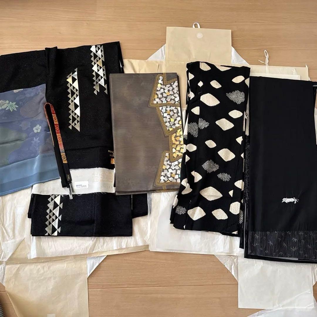 はれやか 幾何学模様 黒訪問着6点セット未使用　値下げ
