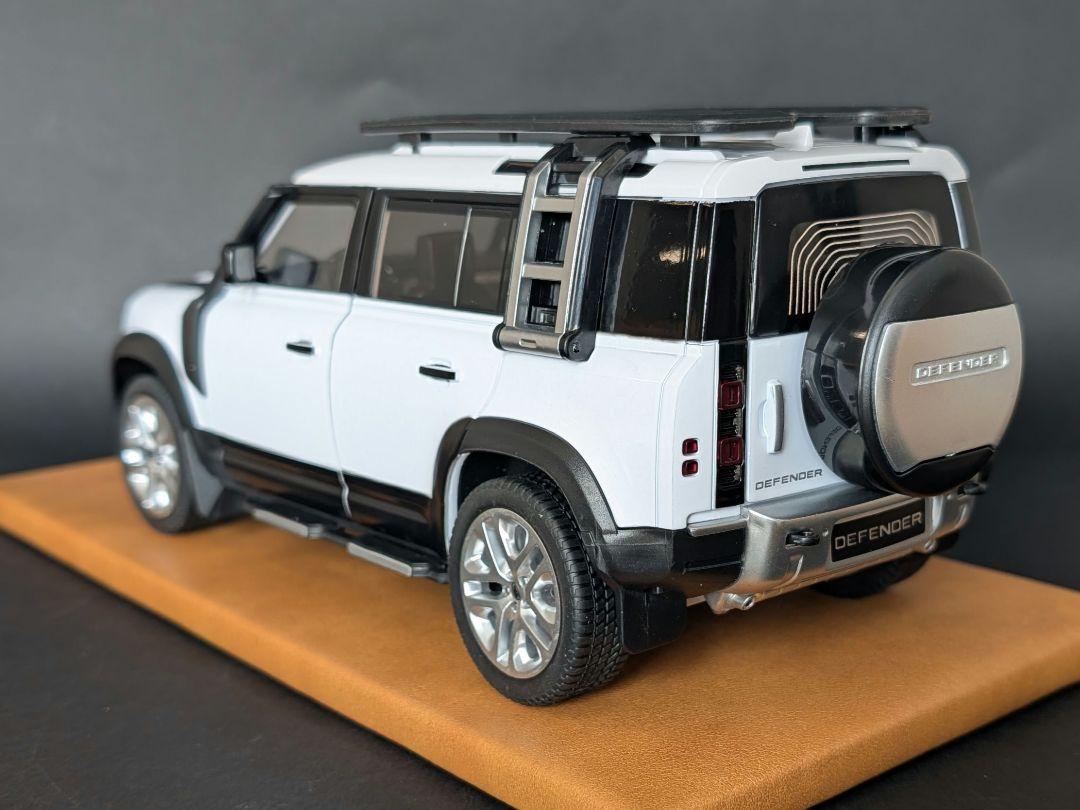 ミニカー ALLOY CAR 1/18 Land Rover Defender 110