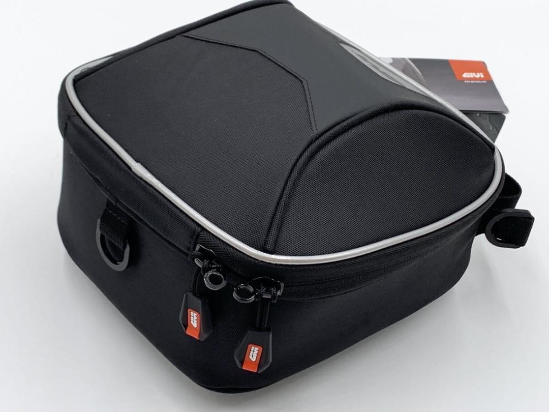 GIVI　XS319　ミニタンクロック ミニタンクバッグ　3リットル
