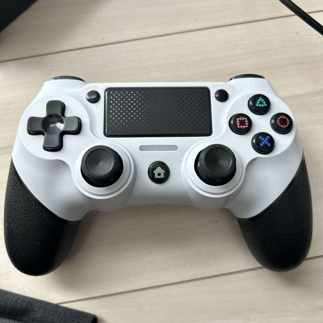 PlayStation 4 500GB CUH-1000A（ソフトおまけ）