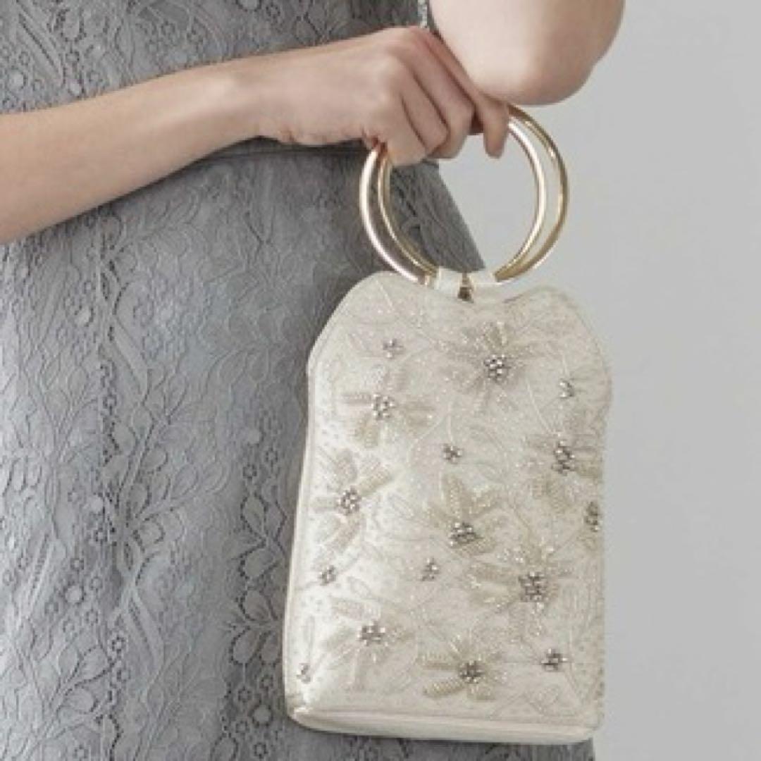 【美品】2WAY仕様リングハンドルビジューバッグ 2WAY仕様リングハンドルビジューバッグ（ハンドバッグ）｜Dorry